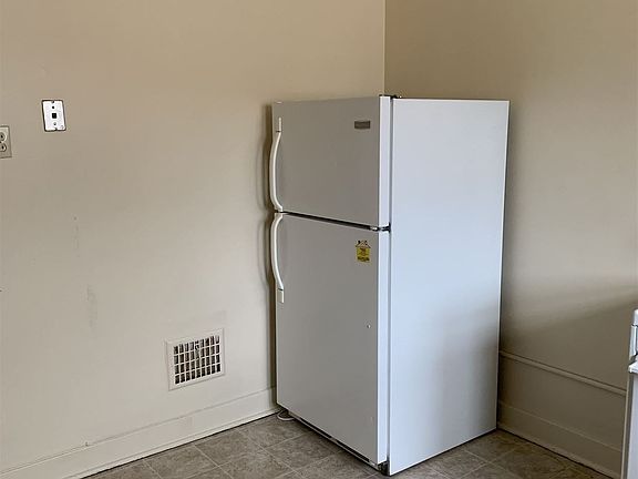 D1B35141-EF89-42C1-AE56-A05FC1BF3D9B