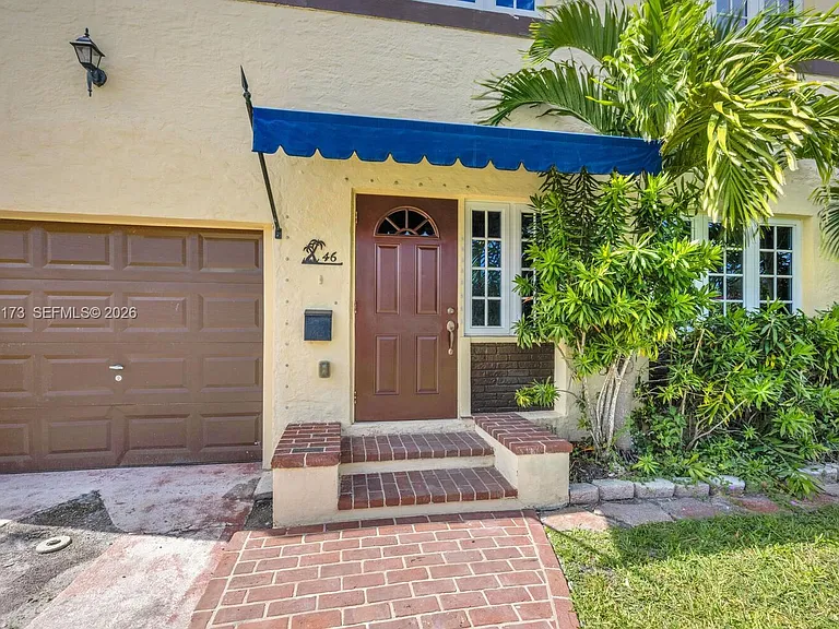 46 Montilla Ave #46 — Photo 3