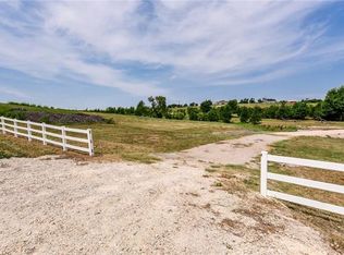 614 County Road 129, Taylor, TX 76574