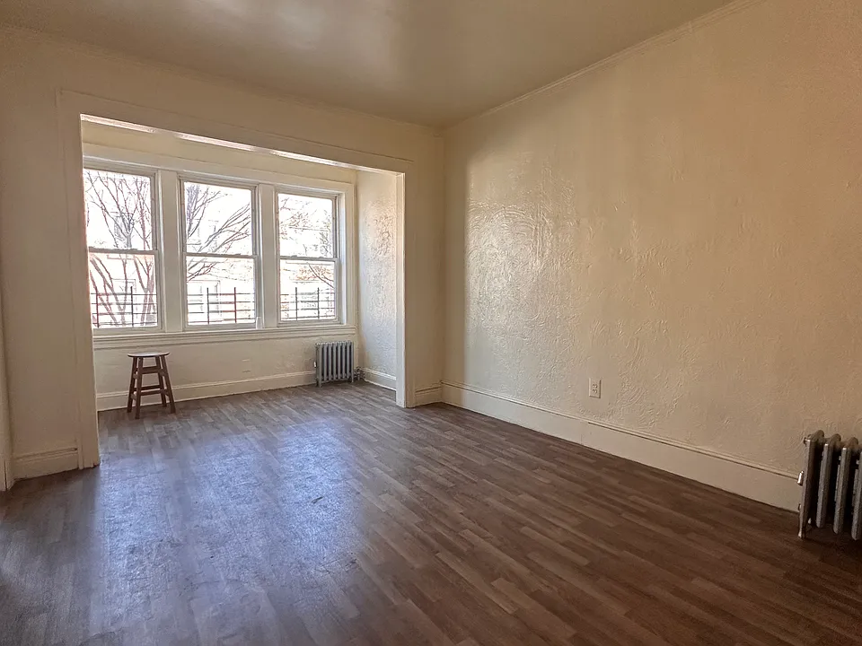 1241 College Ave #2F