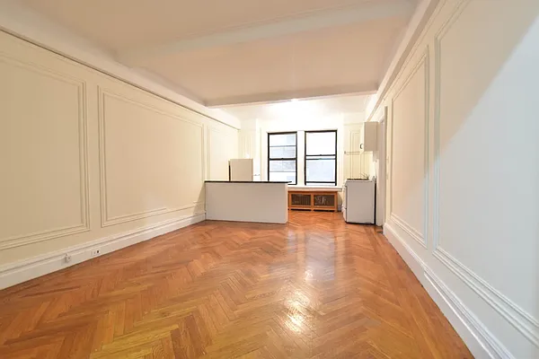 Rented by (Legacy) NY Quality Living Uptown | media 7