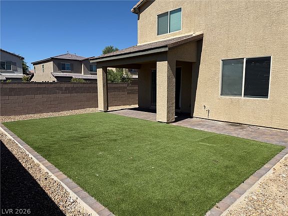 2nd image of 2715 Aldine Ct