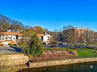 57 Union Ave APT 108, Laconia, NH 03246