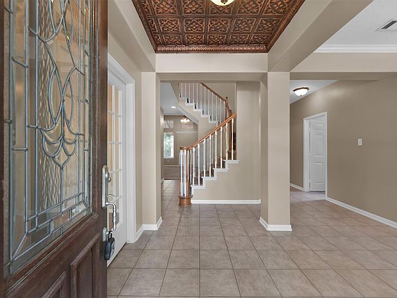 3rd image of 31 S Downy Willow Cir
