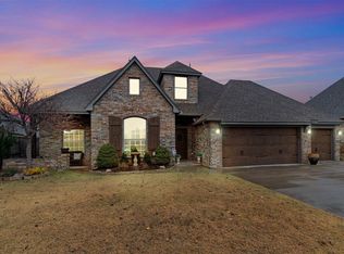 17412 Marsh Hawk Ct, Edmond, OK 73012