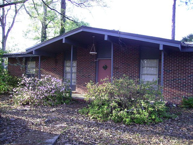1st image of 1000 Southland Dr