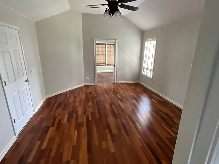 1014 Manderlay Way — Photo 13
