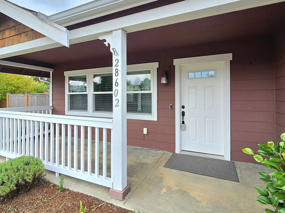 28602 74th Dr NW