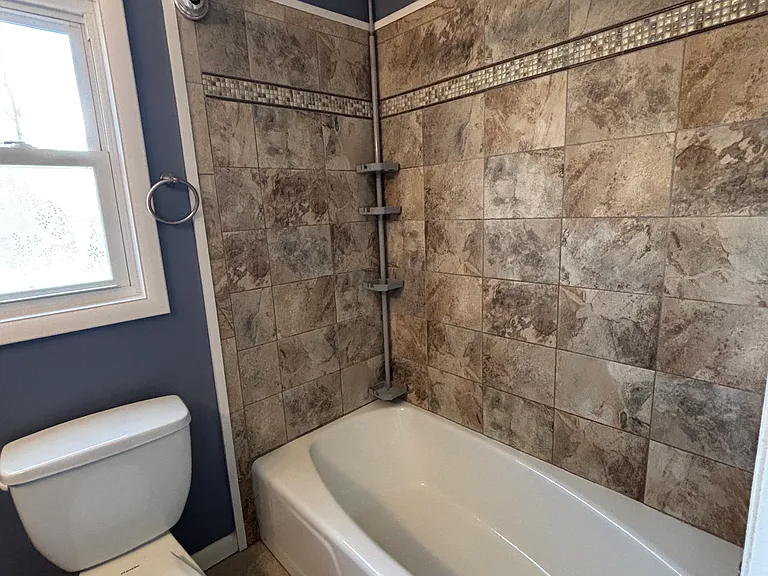 223 Daniel Dr — Photo 20