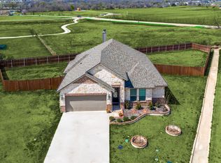 331 Osage Ct, Krum, TX 76249