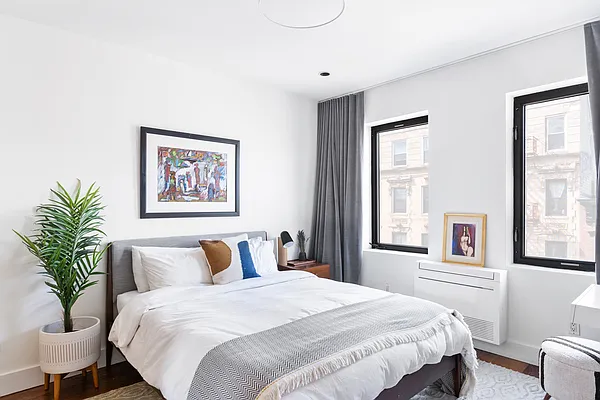 Sold by Compass | media 5