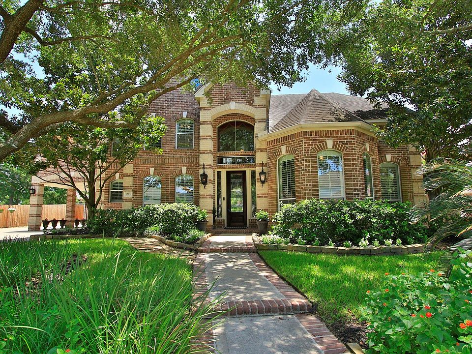 1st image of 17331 Fairgrove Park Dr