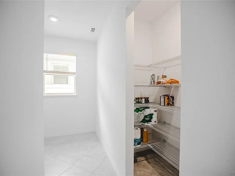 6200 SW 72nd Ter — Photo 46