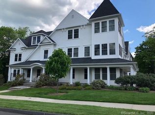 76 Governor St #D1, Ridgefield, CT 06877