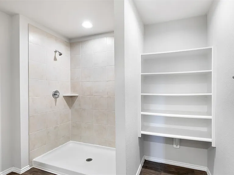 21407 Rustic Elm Dr — Photo 10
