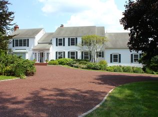 130 Lower Cross Rd, Greenwich, CT 06831