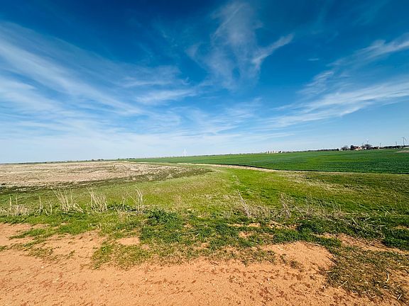 3rd image of 10 E Union Rd