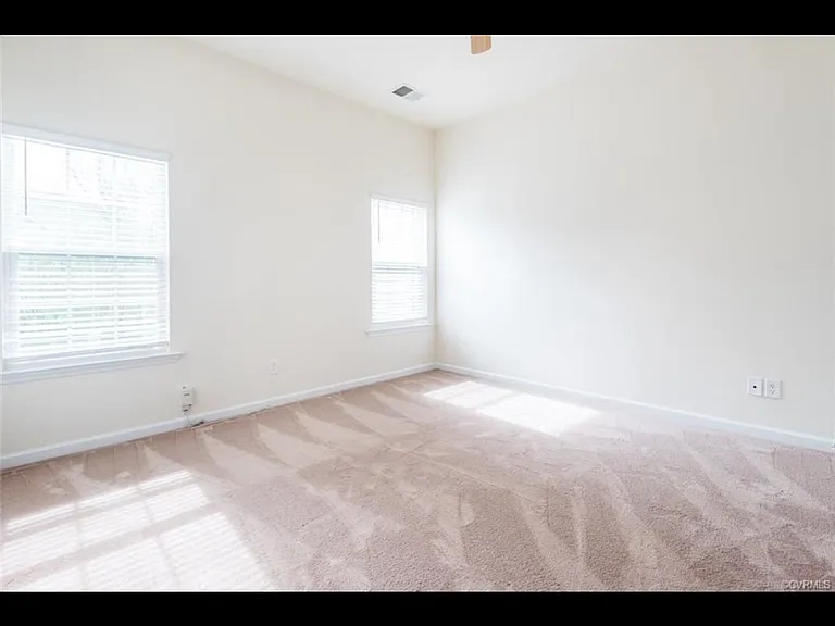 3104 Abruzzo Pl — Photo 8