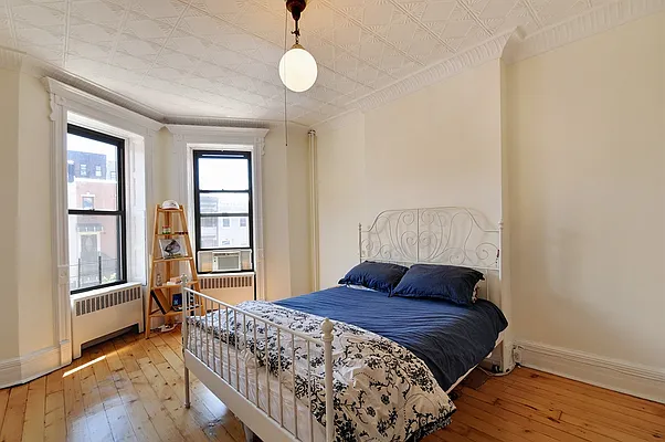 Rented by Corcoran | media 11