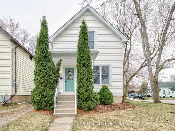 25 Ash St, Stratford, ON N5A 1M5