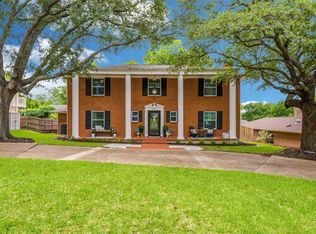 207 Rockbrook Dr, Rockwall, TX 75087
