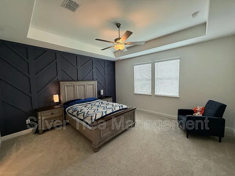 14728 Ledger Ln — Photo 32