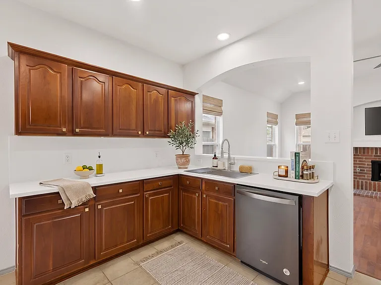 1409 Clear Creek Dr — Photo 19