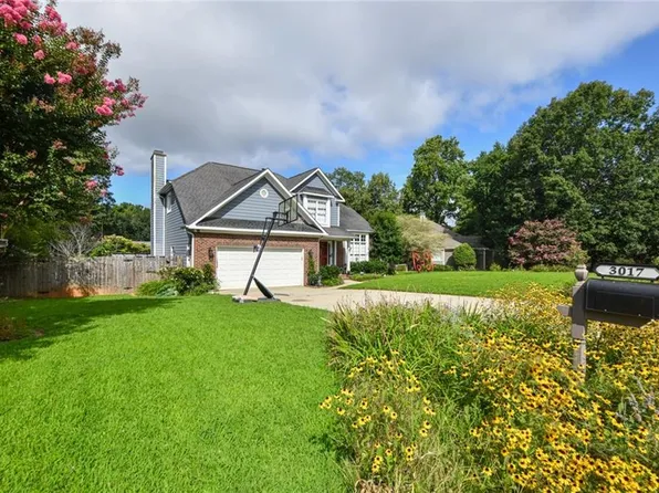 3017 Ardoch Dr, Greensboro, NC 27410