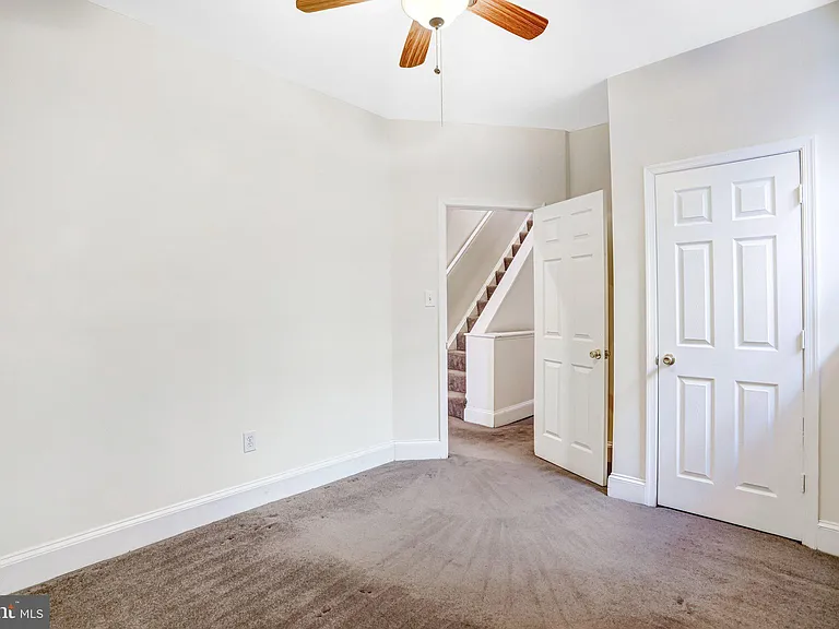 12 Rhode Island Ave NW — Photo 38