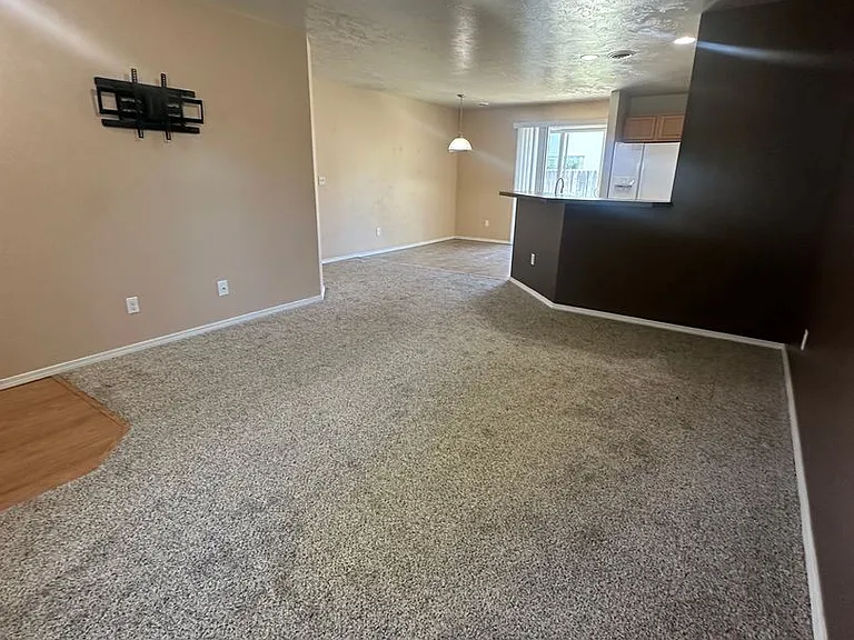 4258 S Glenmere Way — Photo 13