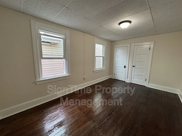 836 W Washington St — Photo 8