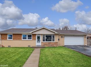 10445 S 82nd Ave, Palos Hills, IL