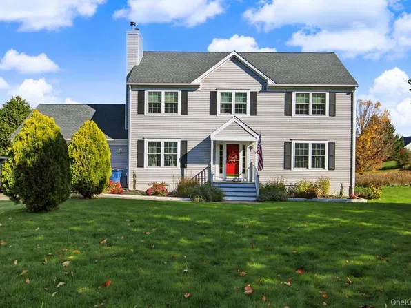 38 Tory Lane, Pawling, NY 12564