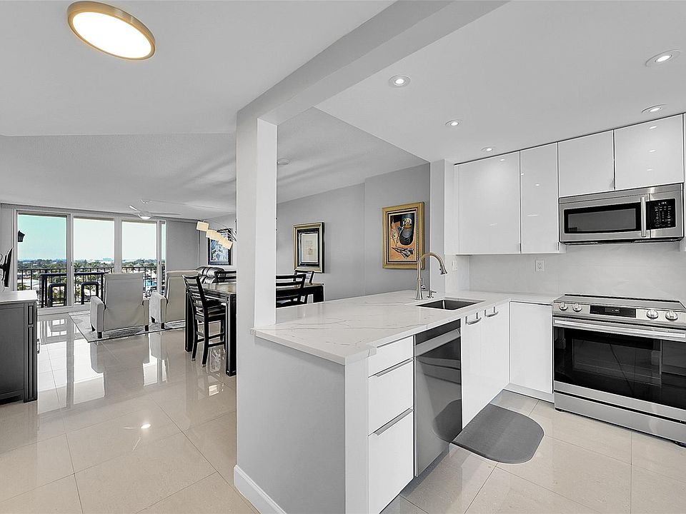 1st image of 521 N Riverside Drive #707