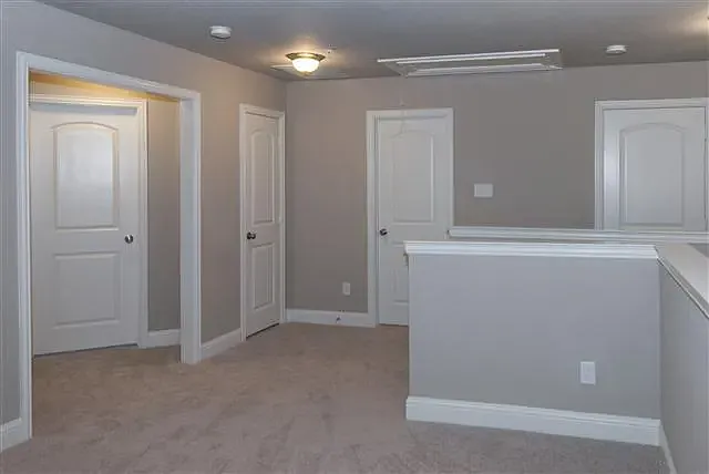 2572 Jackson Dr — Photo 11