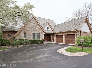 969 Coventry Ln, Highland Park, IL 60035