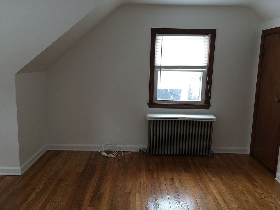 2nd image of 12 Koster Ct #2