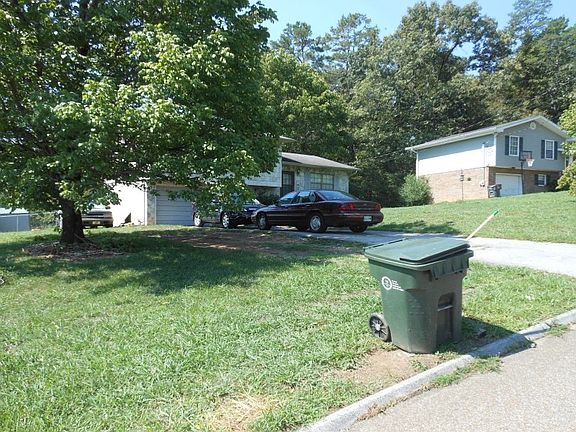 3rd image of 1610 S Winer Dr