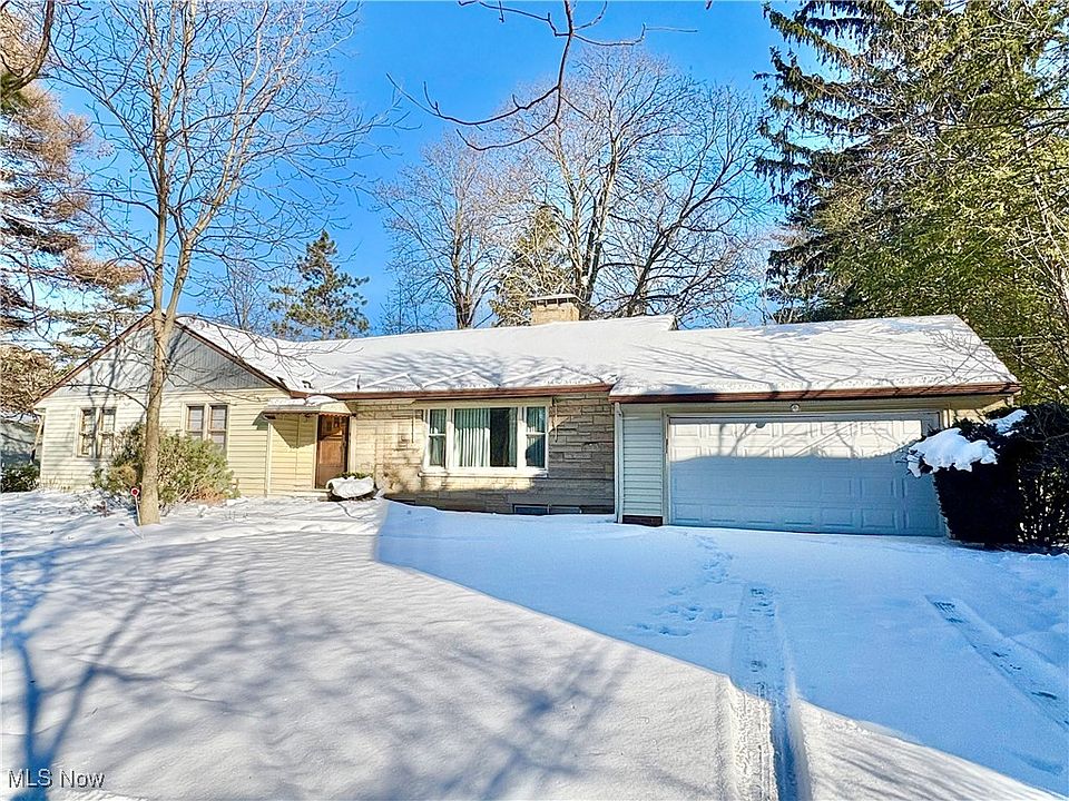 1st image of 9269 Highland Dr