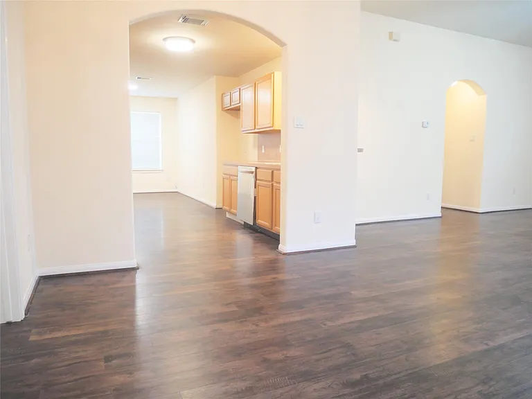 2311 Flint Brook Ct — Photo 10