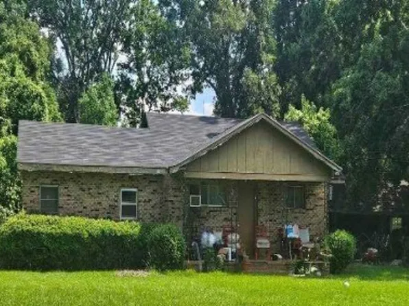 749 Saint Maurice Ln, Natchitoches, LA 71457