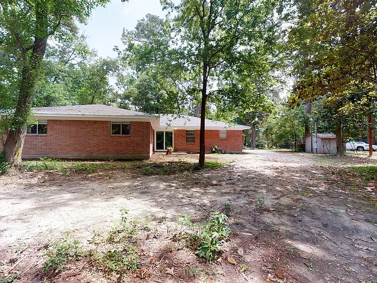 14246 FM 1314 Rd — Photo 40