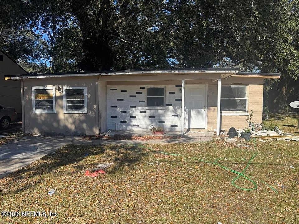 1st image of 1637 E 15TH Street