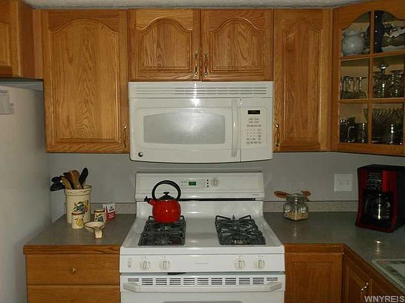 4th image of 13 South St