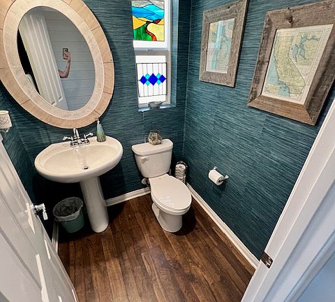 5th image of 1070 Sea Glass Way