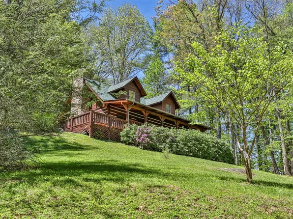 187 Papaw Lane, Glenville, NC 28736