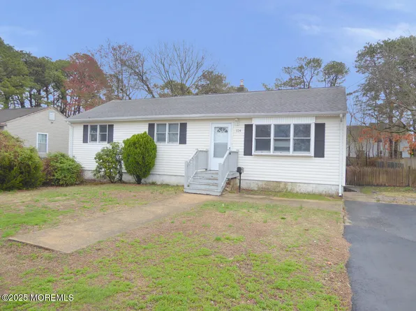 124 Coral Drive, Brick, NJ 08724
