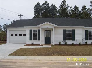 1702 Full Moon Rd, Effingham, SC 29541