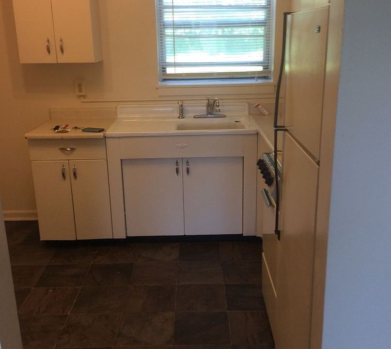 2nd image of 1500 Oakland Rd NE APT 312