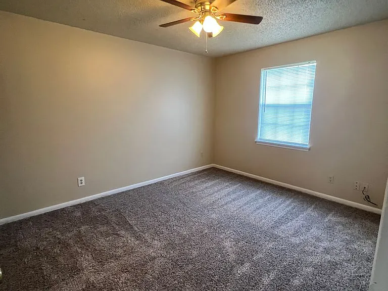9 Pinewood Ct — Photo 15